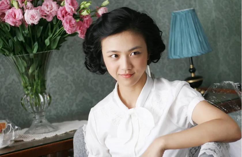 王佳芝 戏剧人生 性启蒙 _色戒 张爱玲 李安电影改编 _色戒整版手机在线观看