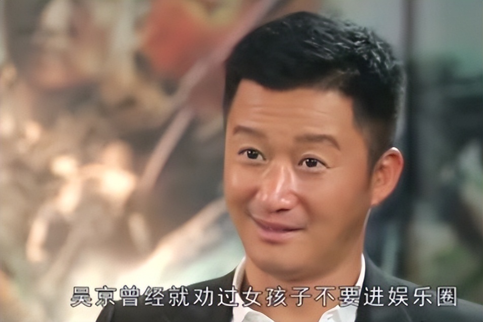 内幕娱乐圈_娱乐圈女明星被揩油事件_娱乐圈潜规则内幕