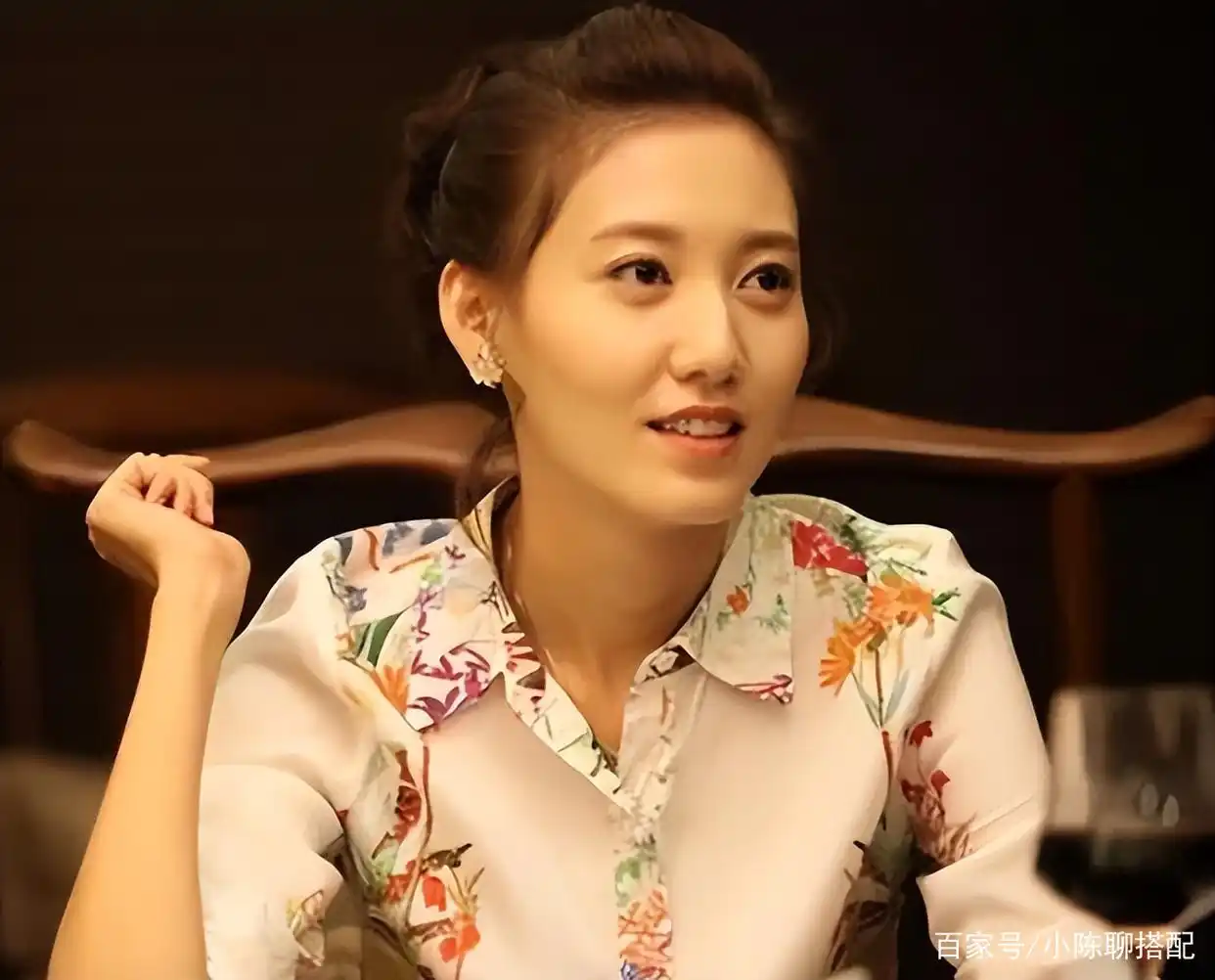 长脸女星妆容技巧_长脸女人如何变美_长方形脸女明星