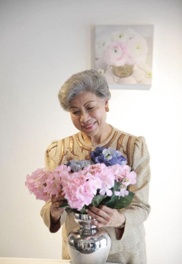 混血明星 颜值 排名_中日混血 明星 代表_混血女明星鼻子